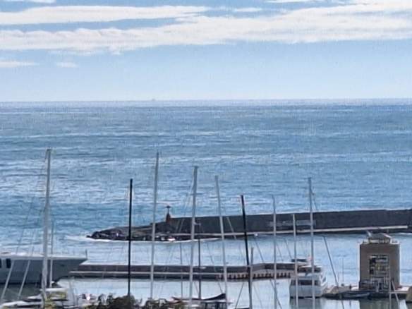 Sanremo, Quadrilocale ristrutturato in zona  Porto Sole