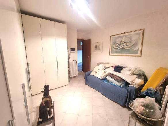 Sanremo, Pian di Poma / Villa Helios: monolocale ristrutturato piano terra