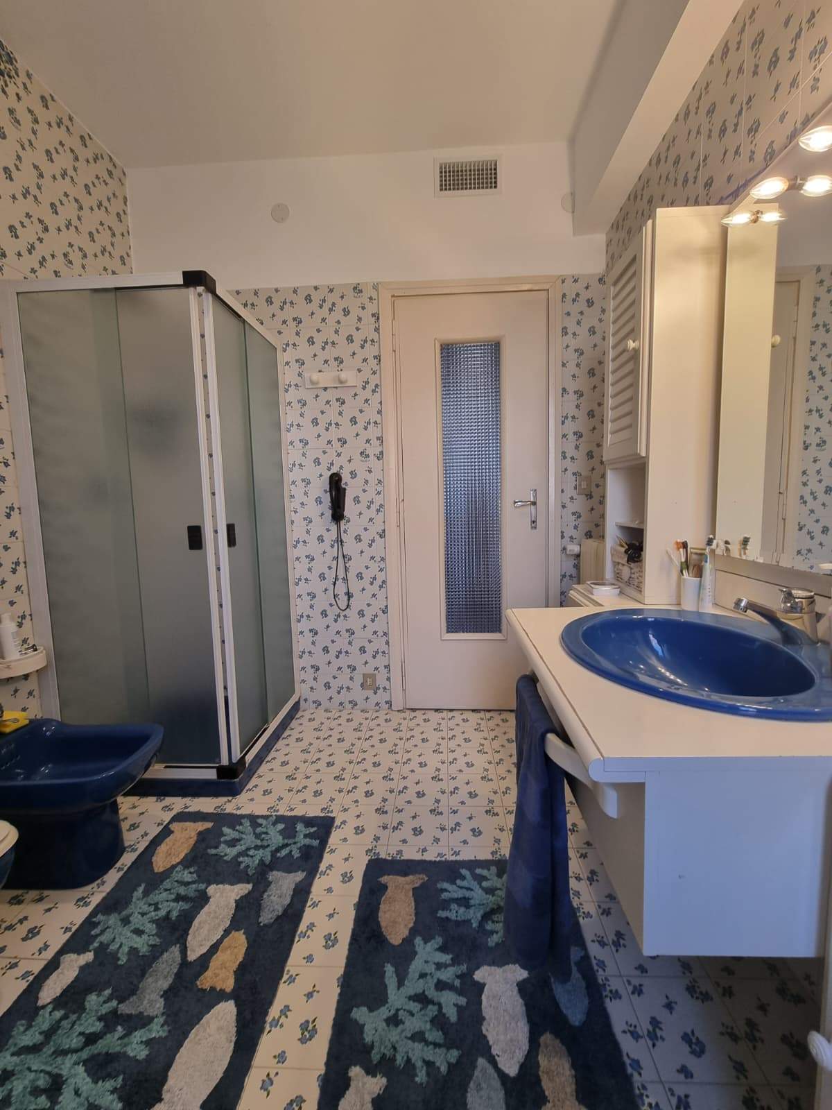 Zona Foce – Villa unifamiliare su 3 livelli con giardino, terrazzo e box auto