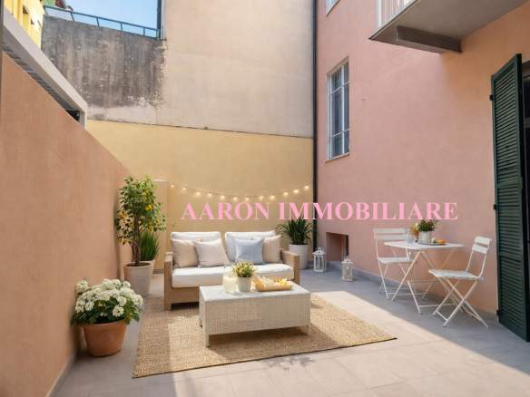 Sanremo, centralissimo, bilocale ristrutturato con terrazza