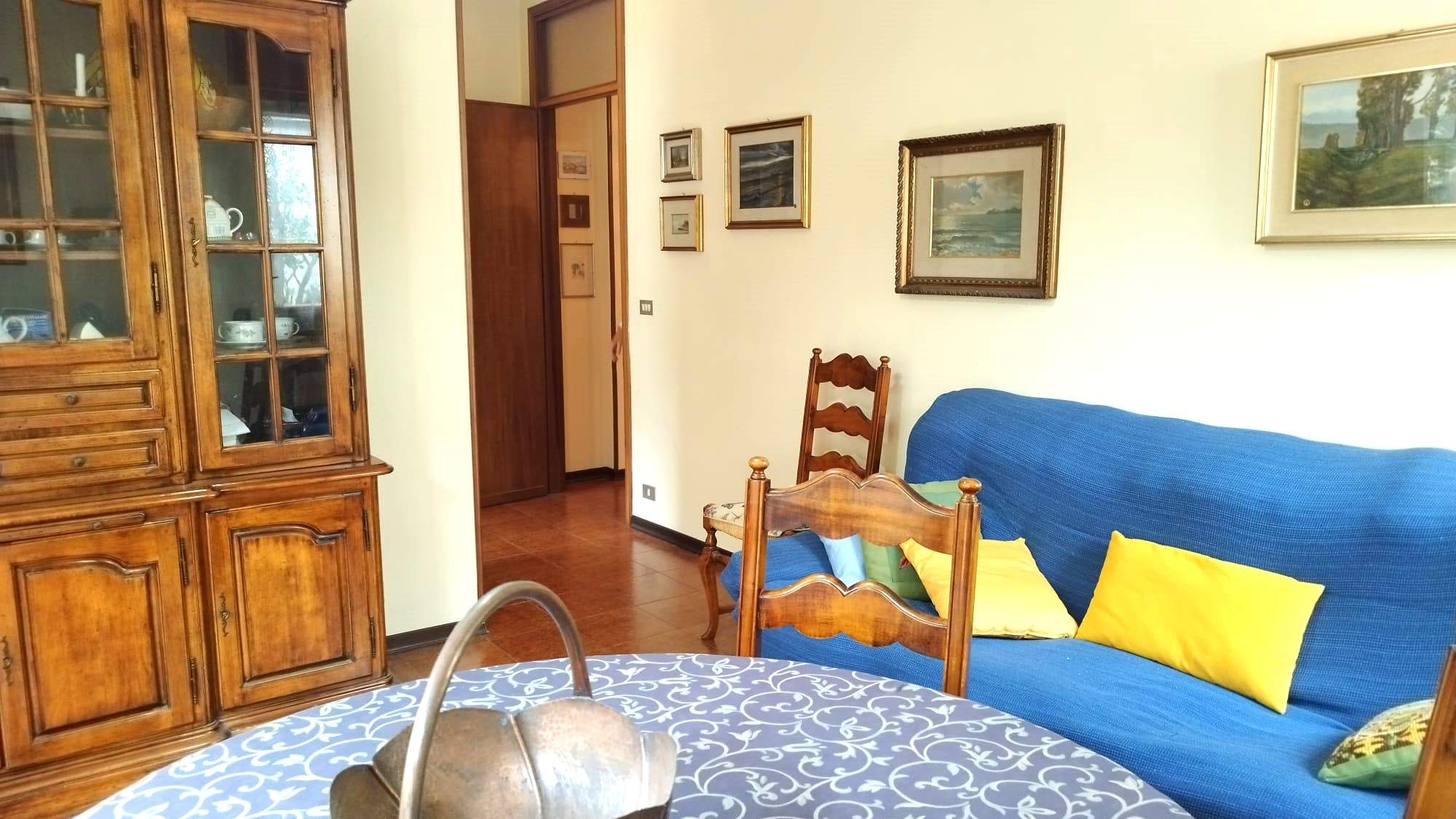 Sanremo, zona Foce, Grazioso Bilocale con Giardino Privato e Box auto